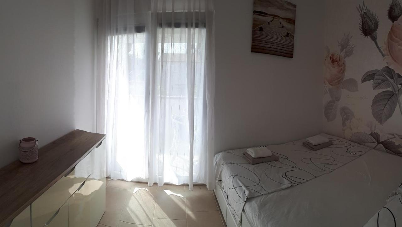 Apartman Raus Sabunike Privlaka  Exterior foto